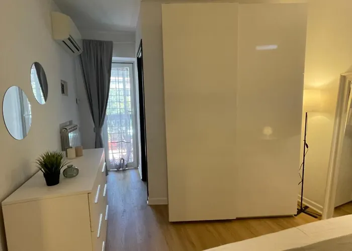 La Casetta Di Ponte Milvio Con Parcheggio Apartment Rom