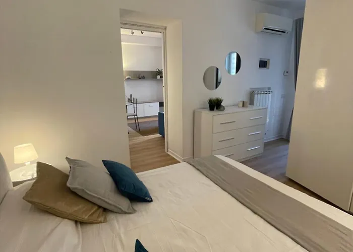 La Casetta Di Ponte Milvio Con Parcheggio Apartment Rom